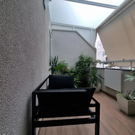 Emeraldapartament *