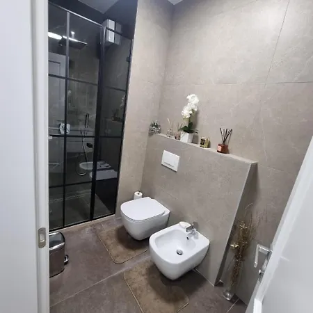 Emeraldapartament Apartman Babru